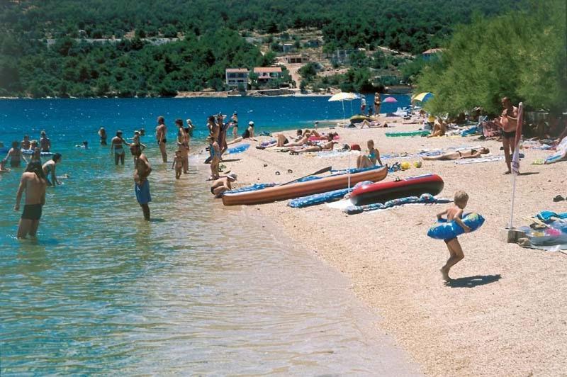 Апартаменты Holiday Beach House Гребастика Экстерьер фото
